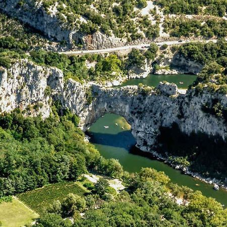 2 Chambres Evasion Ardechoise Villeneuve-de-Berg Kültér fotó